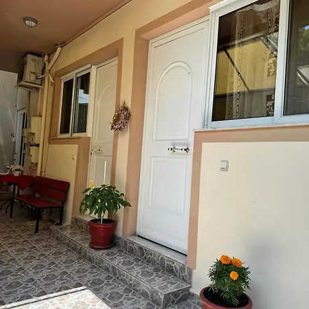 George's & Amalia's Appartments 2 Lejlighed *