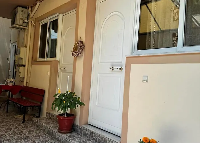 George's & Amalia's Appartments 2 Daire *