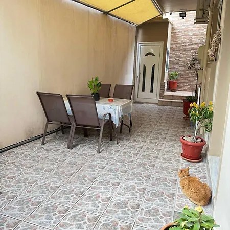 George's & Amalia's Appartments 2 *