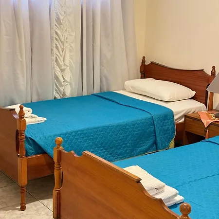 Διαμέρισμα George's & Amalia's Appartments 2 *