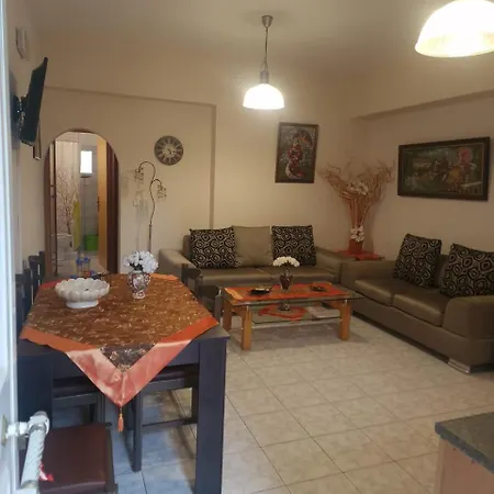George's & Amalia's Appartments 2 * アファンドウ