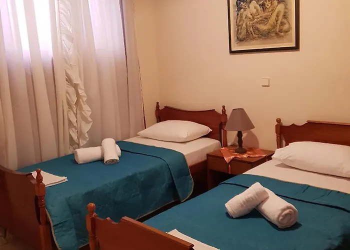 George's & Amalia's Appartments 2 아파트