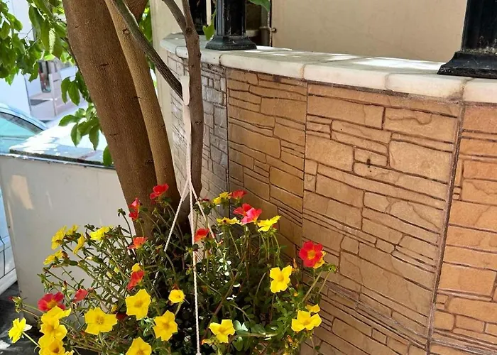 George's & Amalia's Appartments 2 아파트 아판토우