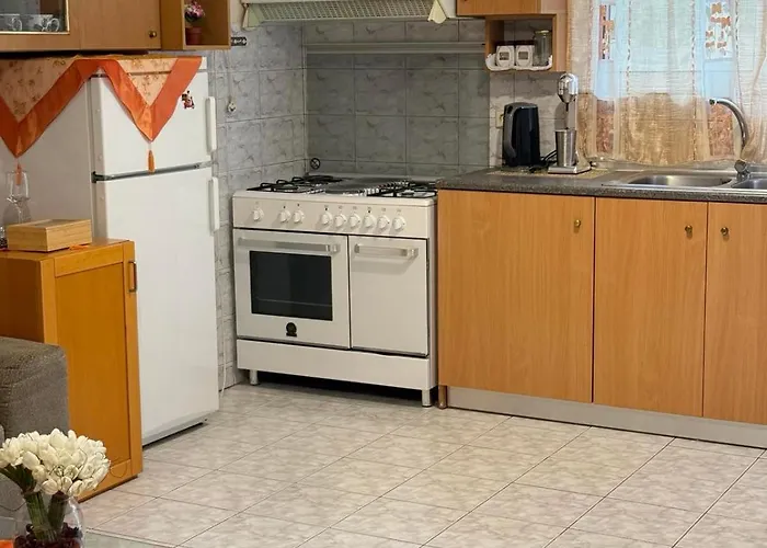 George's & Amalia's Appartments 2 *