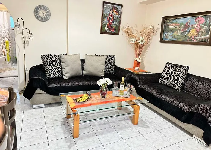 George's & Amalia's Appartments 2 *