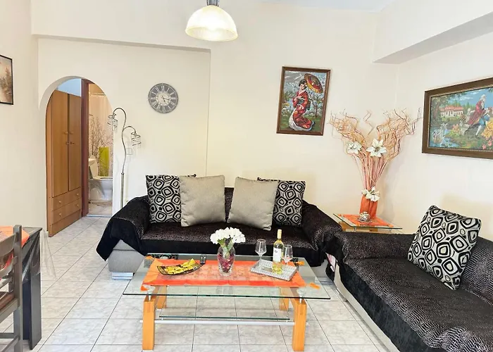 George's & Amalia's Appartments 2 아파트 아판토우